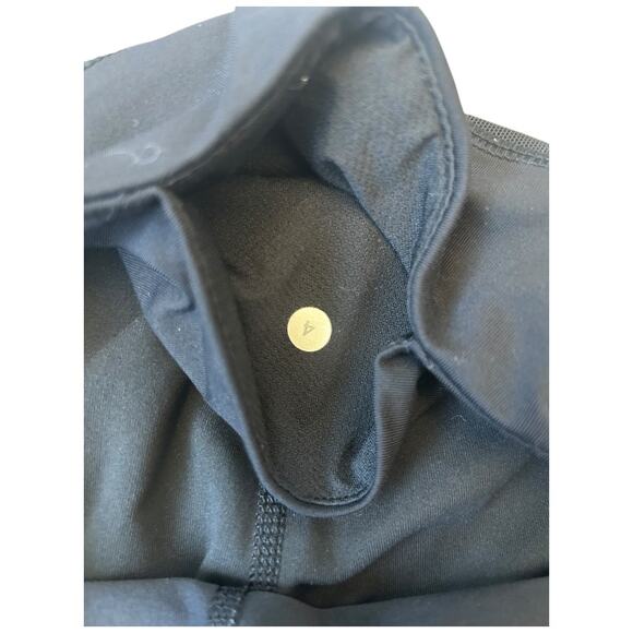 EUC Lululemon Inspire Reflective Tight II (Mesh) Black 25” (7/8) Size 4 - Picture 10 of 12
